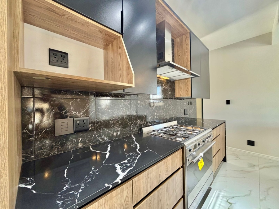 4 Bedroom Property for Sale in Sandown Western Cape